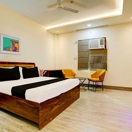 Hotel O Krishna Greens Kanpur Esterno foto